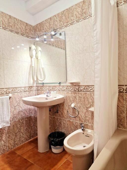 Comfortable Centrally Located Apartment Playa Fanabe Exterior photo